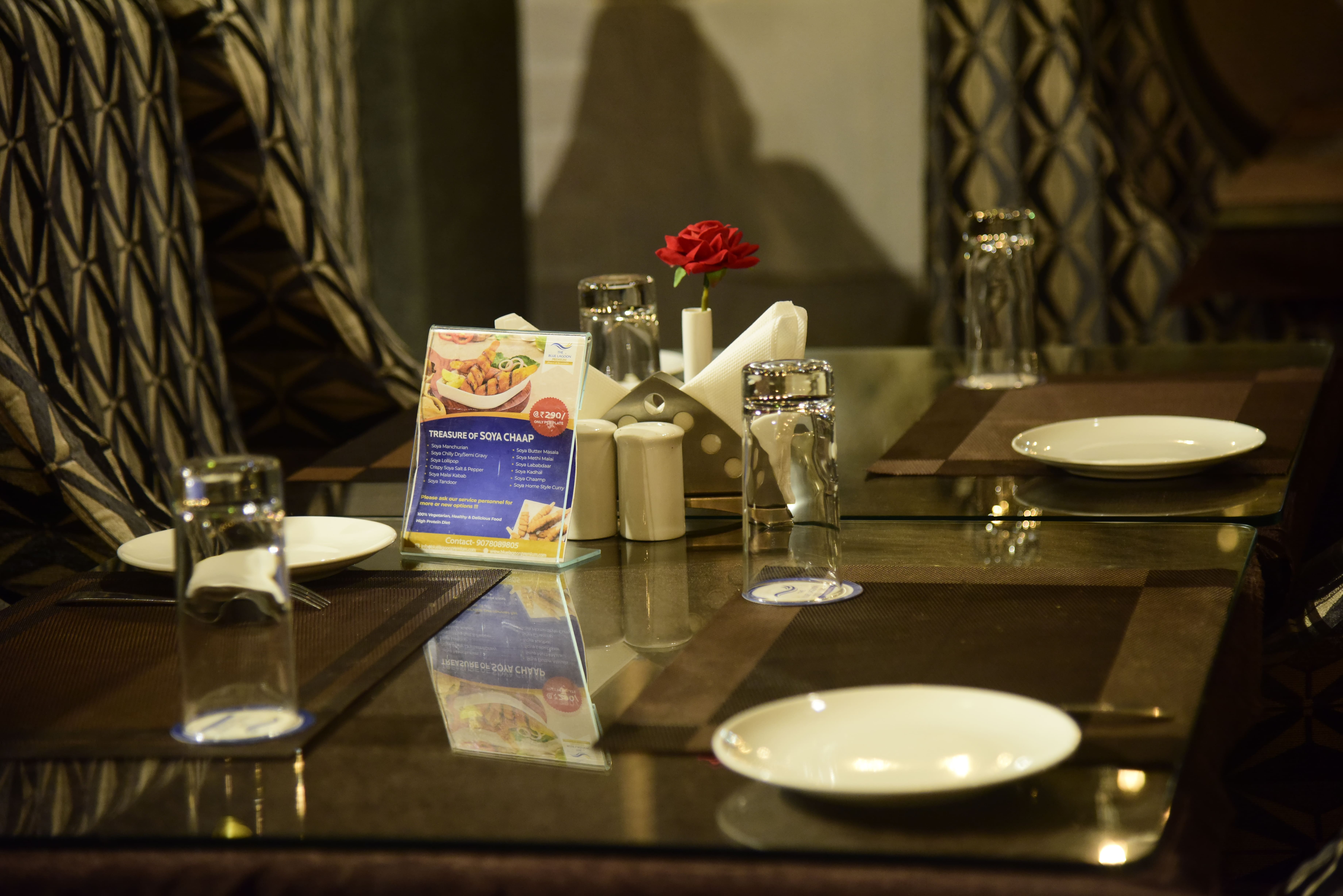 Riveria Restaurant